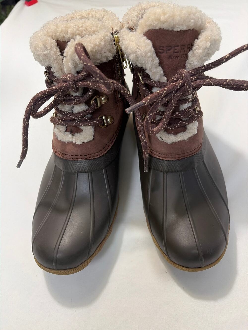 Sperry Women's Snow Boots Size 8